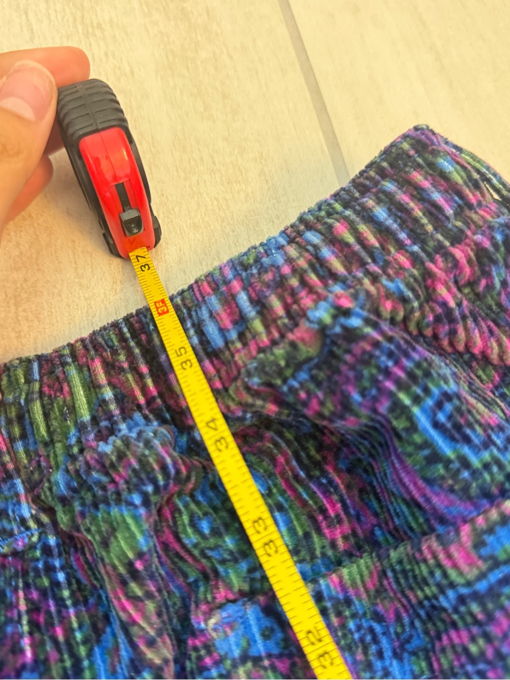 Urban Outfitters Multicolor Paisley Print Men’s Pants (Blue, Purple, Green) - Picture 6 of 6